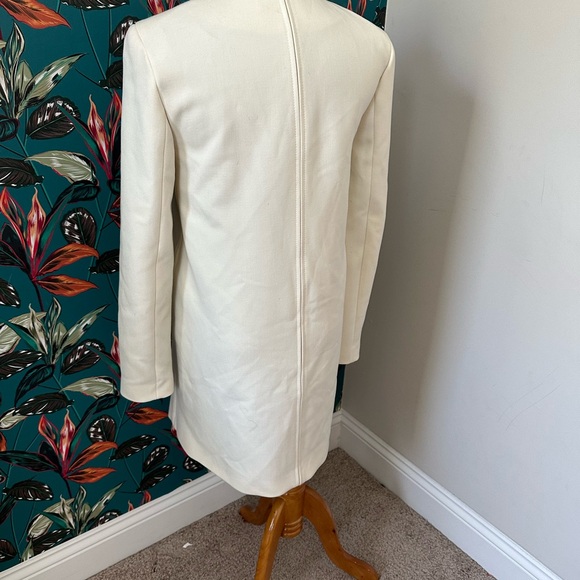Zara Women's Size xSmall 3/4 Sleeve Collarless Full Zip Coat cream - Picture 6 of 6